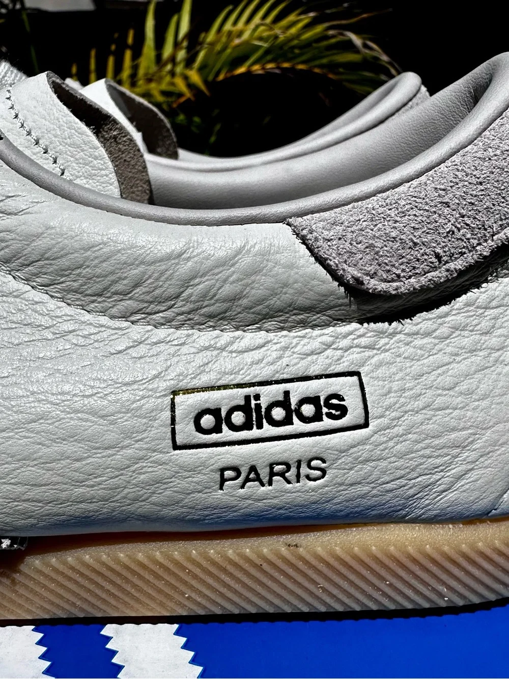 adidas Paris  (Core White/ Chalk Pearl /Gum3 )